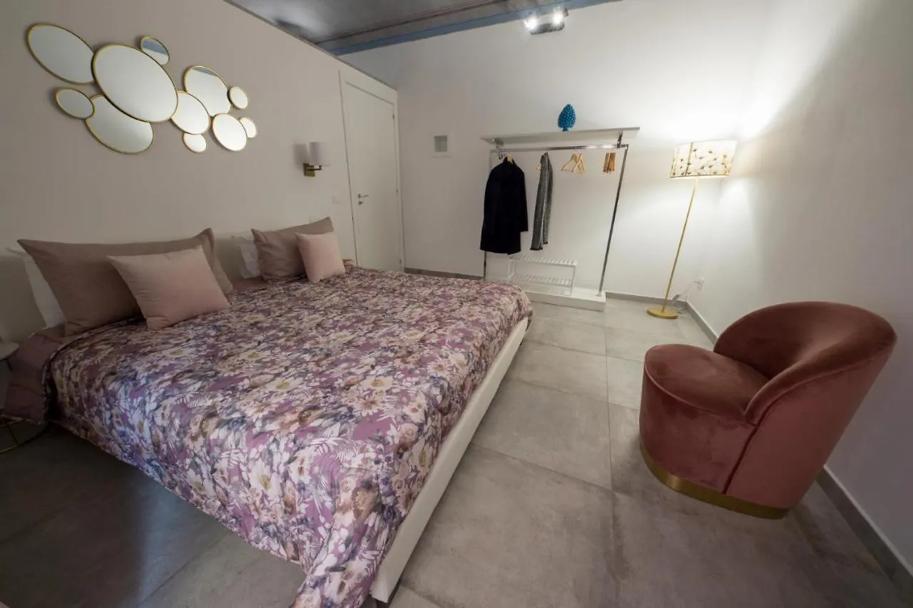 Casta Diva Luxury Apartments Palermo